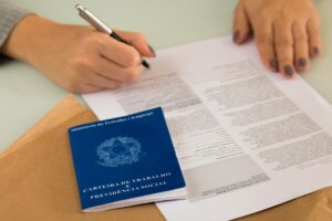 Contrato de Trabalho